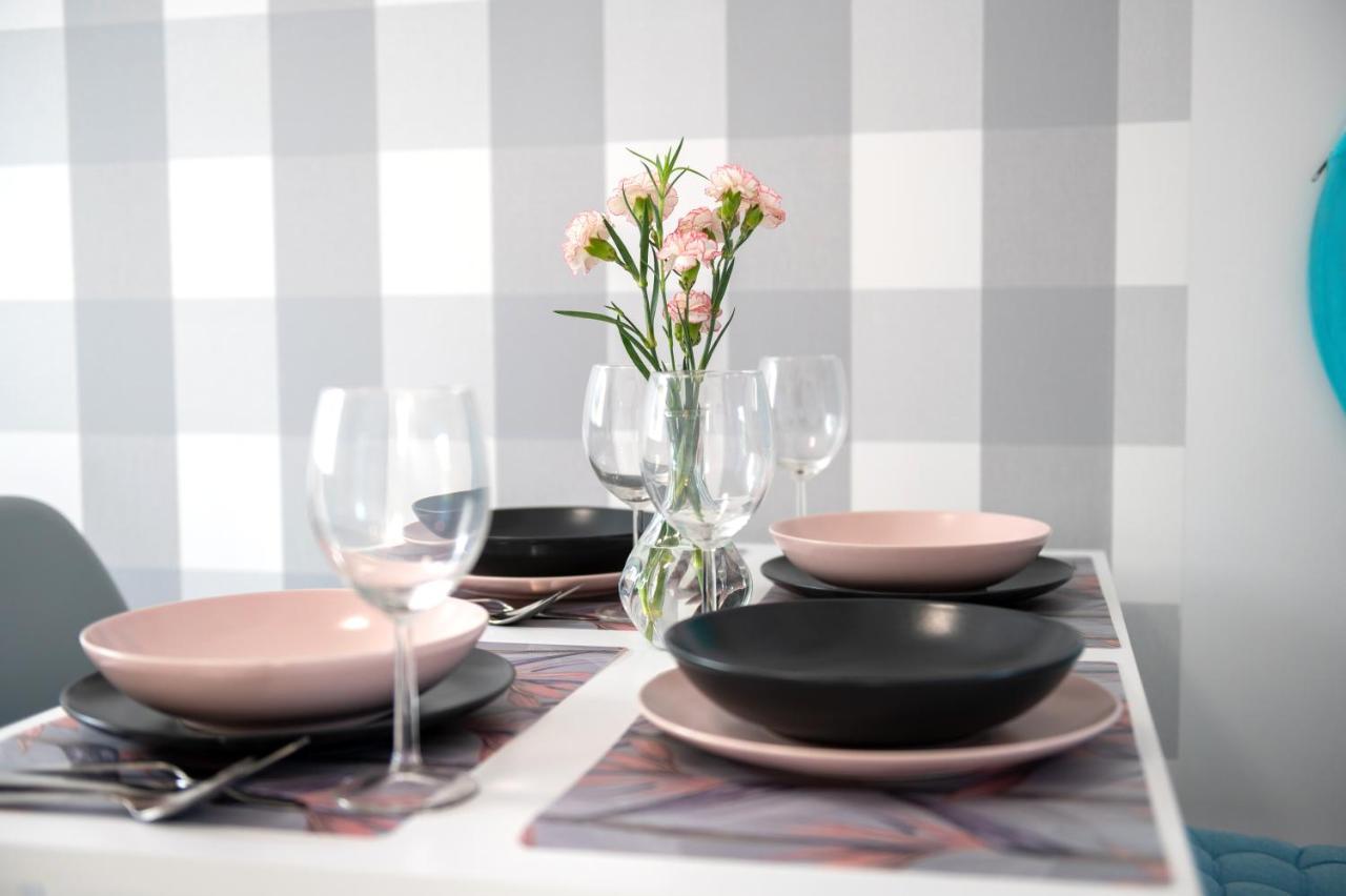 Emma Apartamenty Gostyn  Buitenkant foto