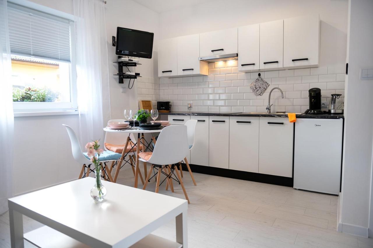 Emma Apartamenty Gostyn  Buitenkant foto